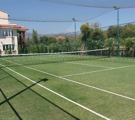 Oasis Villas Gombece *